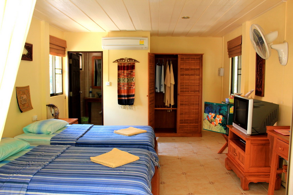 deluxe bungalow buffalo bay resort