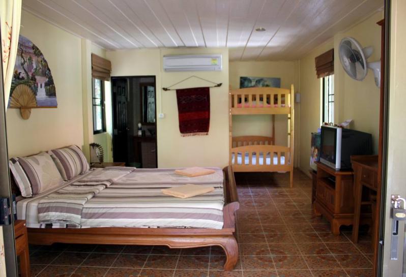 family deluxe bungalow