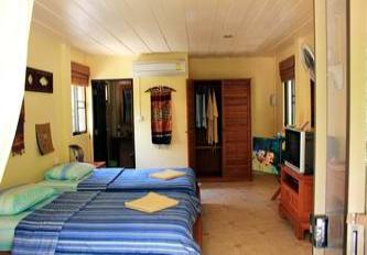 bungalow interior at buffalo bay club